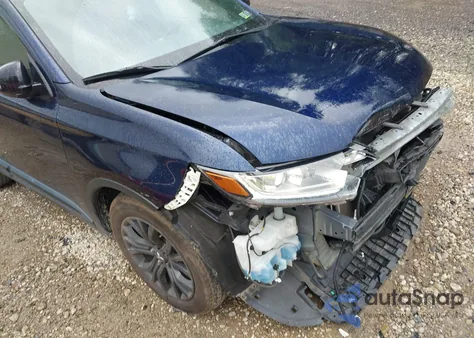 2018 Mitsubishi Outlander Le z USA, uszkodzony, nr VIN JA4AZ3A30JZ035648